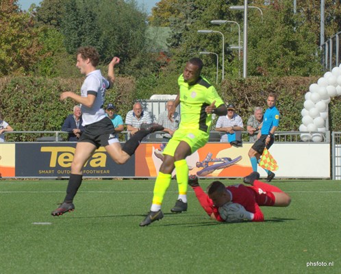 ASWH strijdend ten onder tegen IJsselmeervogels