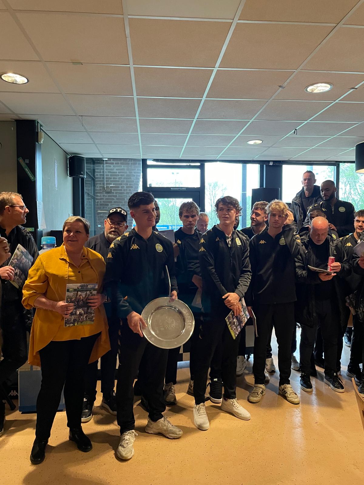 Kampioenseditie ASWH Business Magazine | ASWH